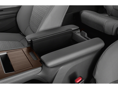 2024 Toyota Sienna LE 8 Passenger