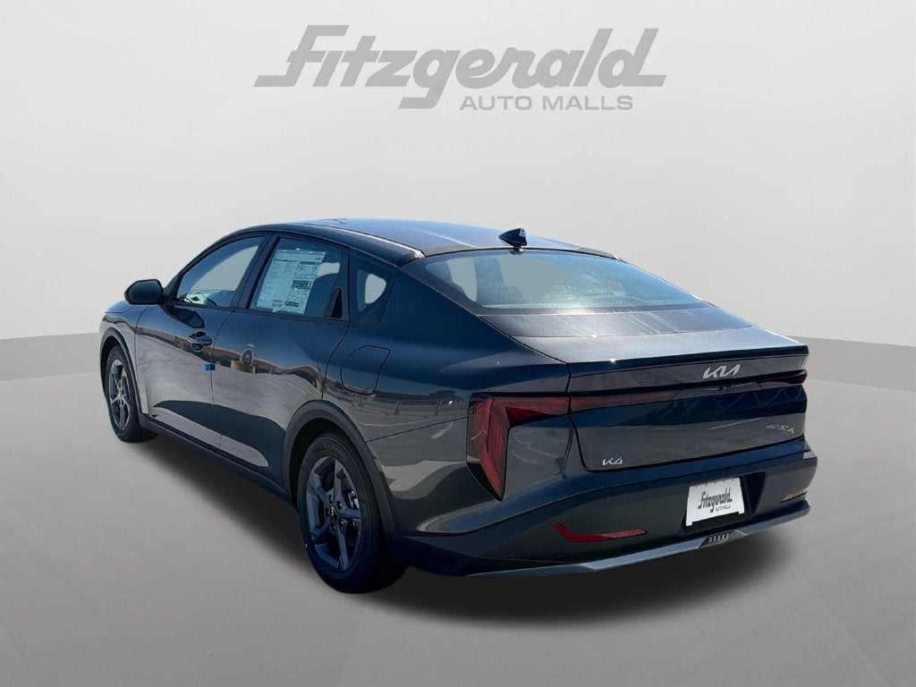 2026 Kia K4 LXS