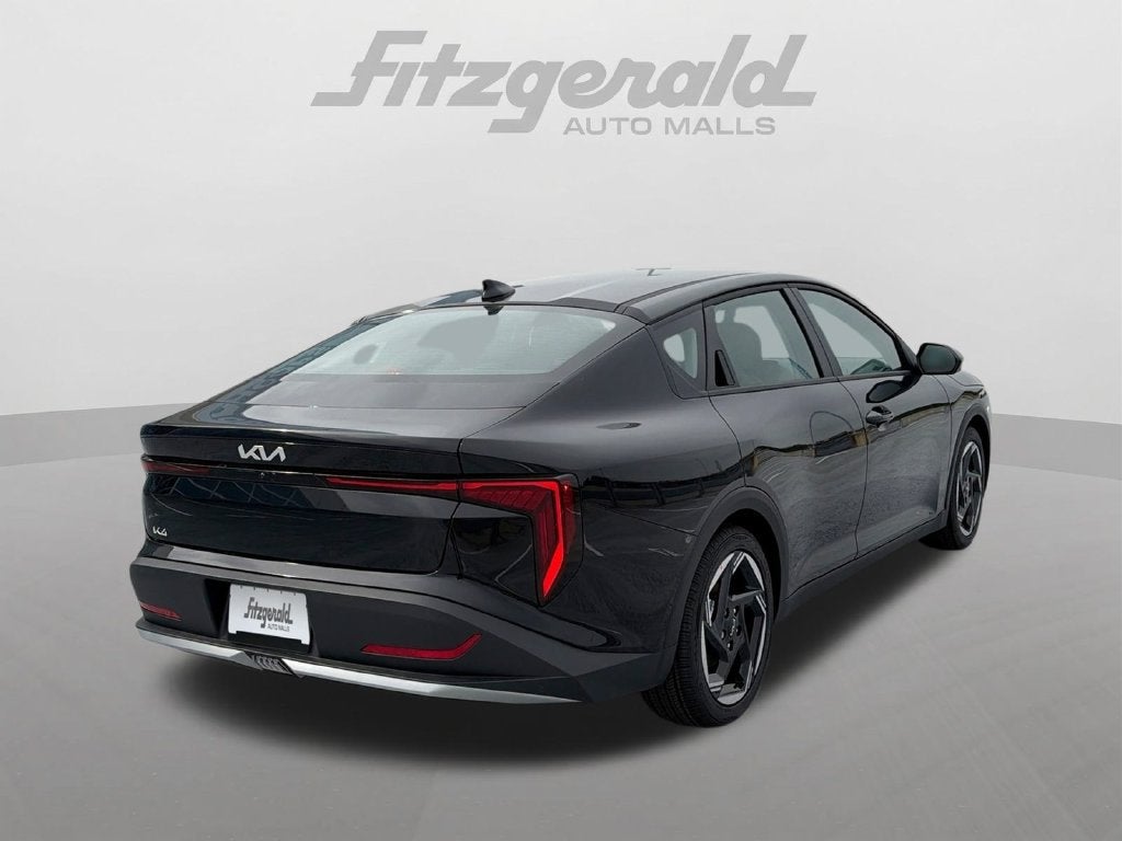 2026 Kia K4 EX