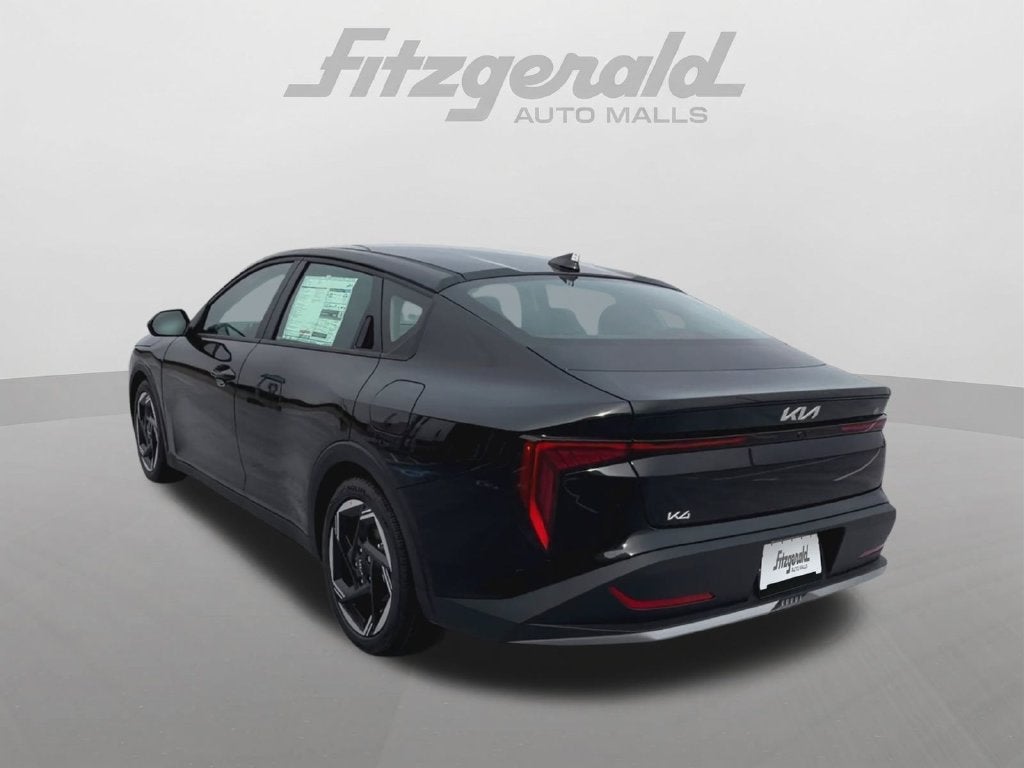 2026 Kia K4 EX
