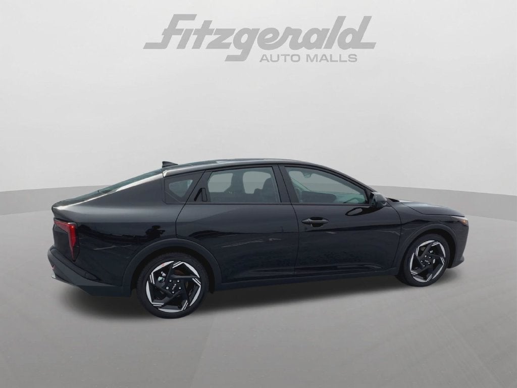 2026 Kia K4 EX