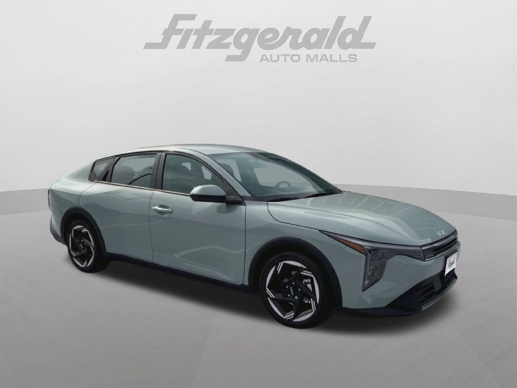 2026 Kia K4 EX