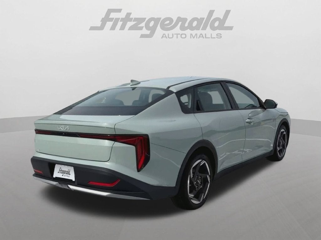 2026 Kia K4 EX