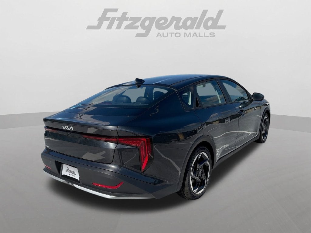 2026 Kia K4 EX