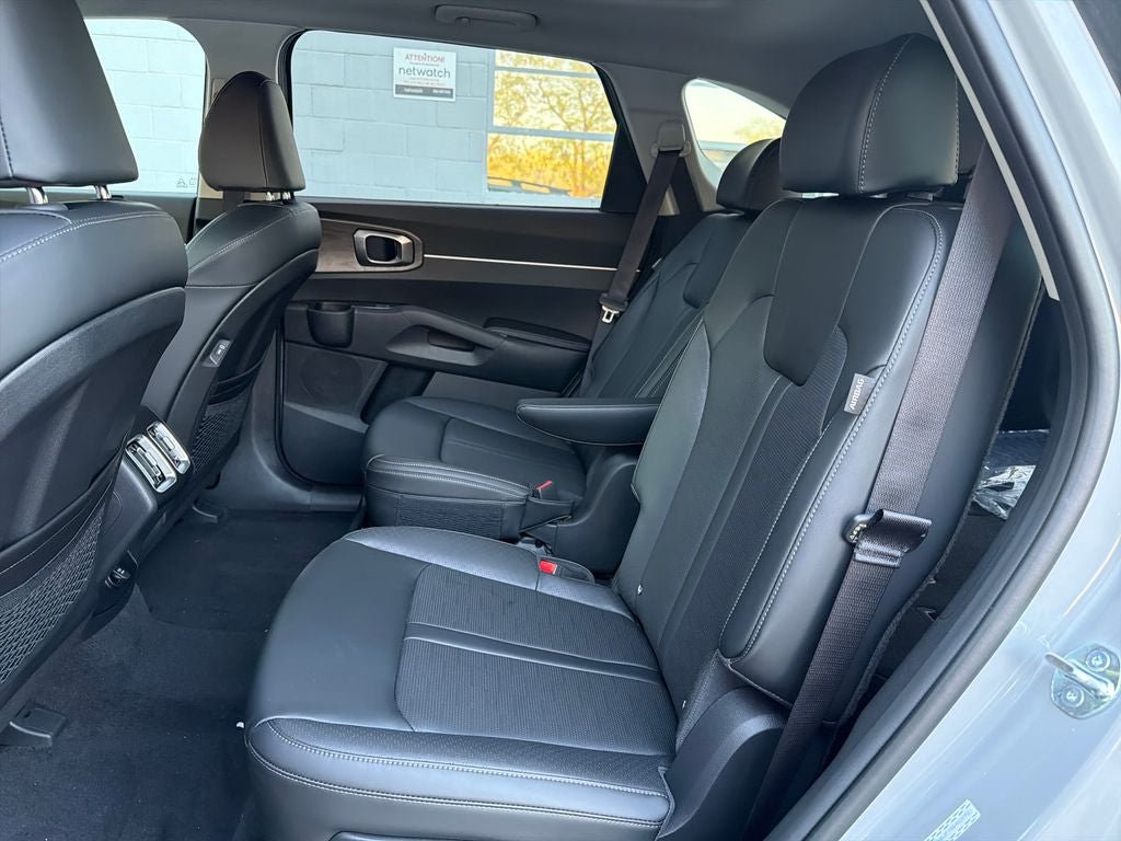 2025 Kia Sorento X-Line EX