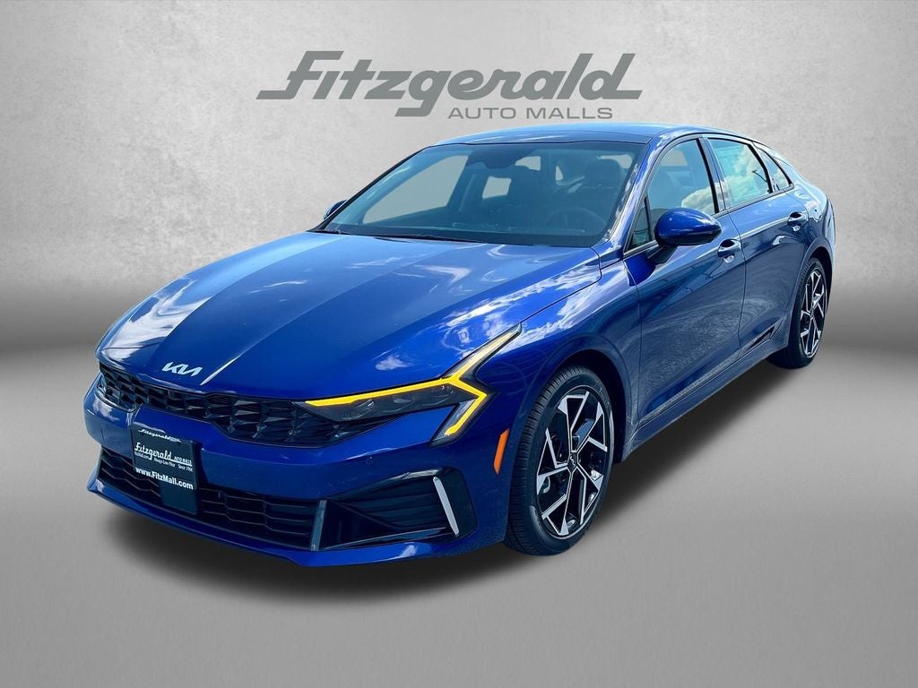 2025 Kia K5 EX
