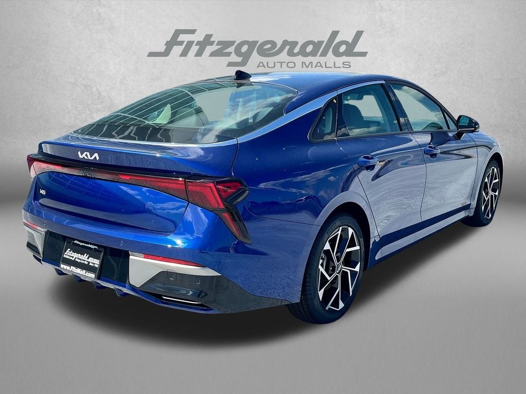 2025 Kia K5 EX