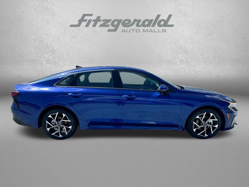 2025 Kia K5 EX