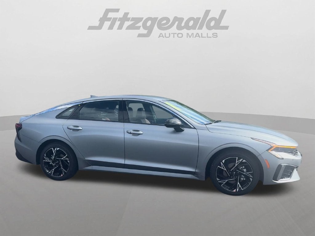 2026 Kia K5 GT-Line