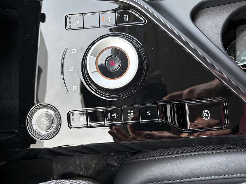 2025 Kia Niro Plug-In Hybrid EX