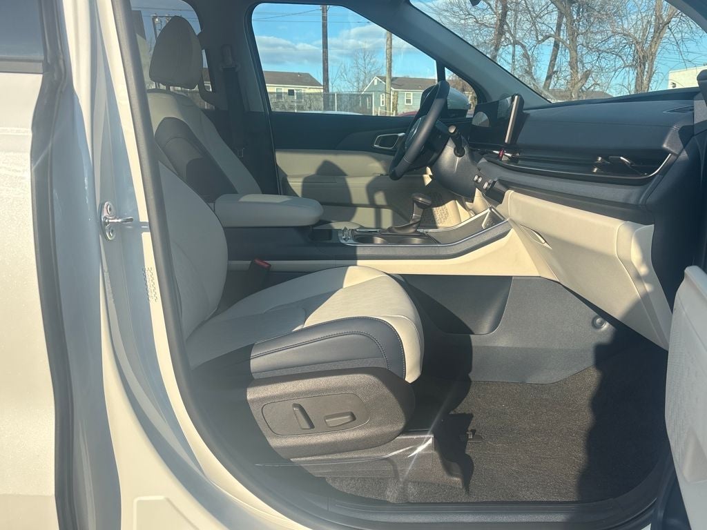 2026 Kia Carnival SX