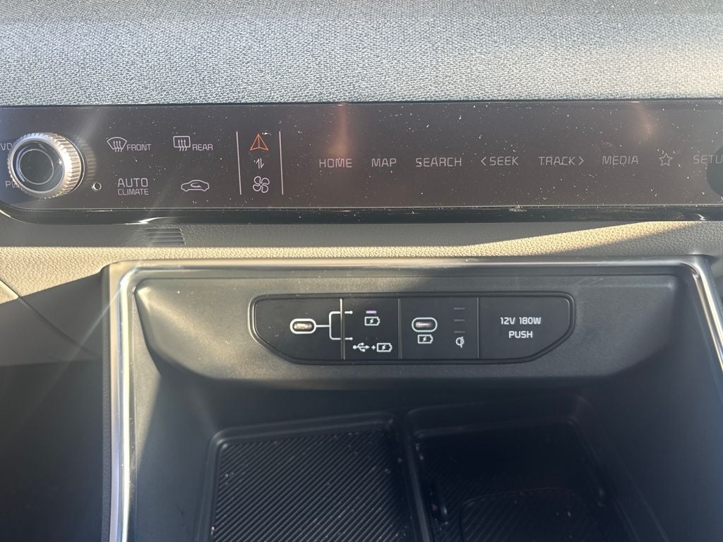 2026 Kia Carnival SX