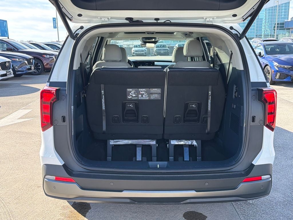 2026 Kia Carnival SX