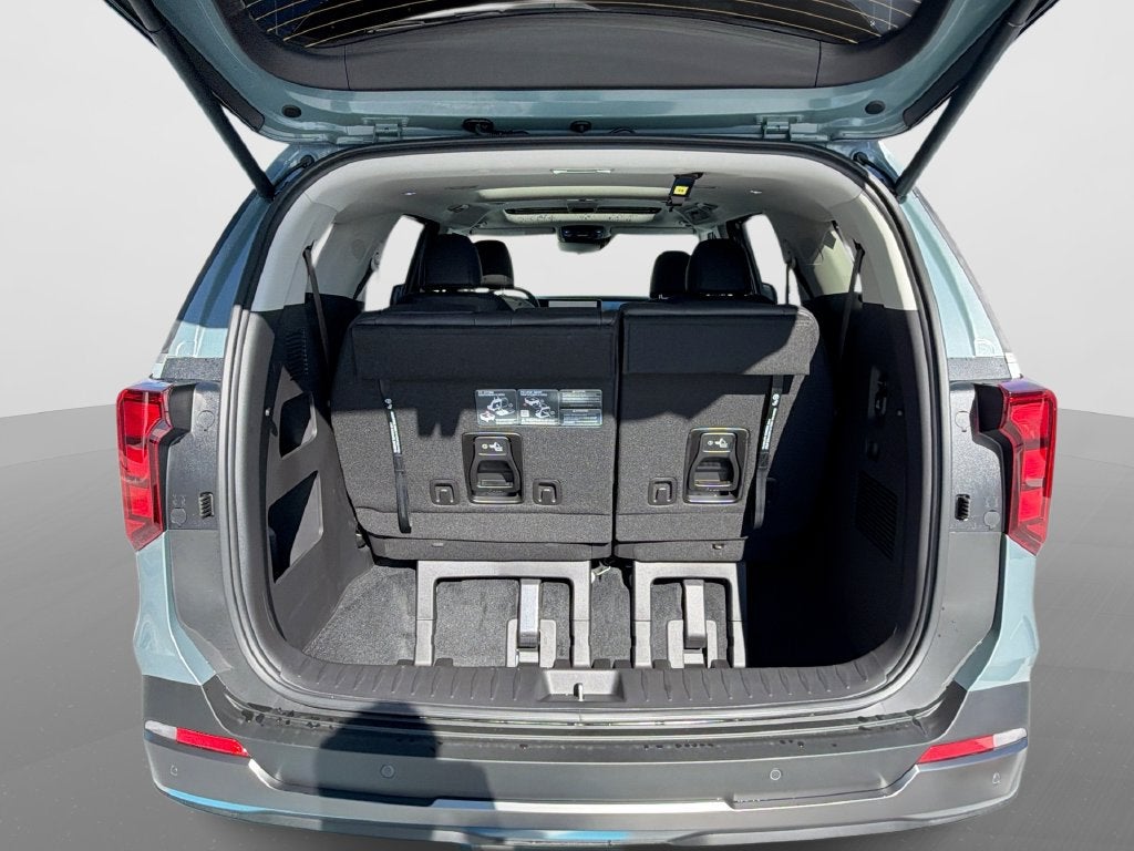 2027 Kia Carnival SX