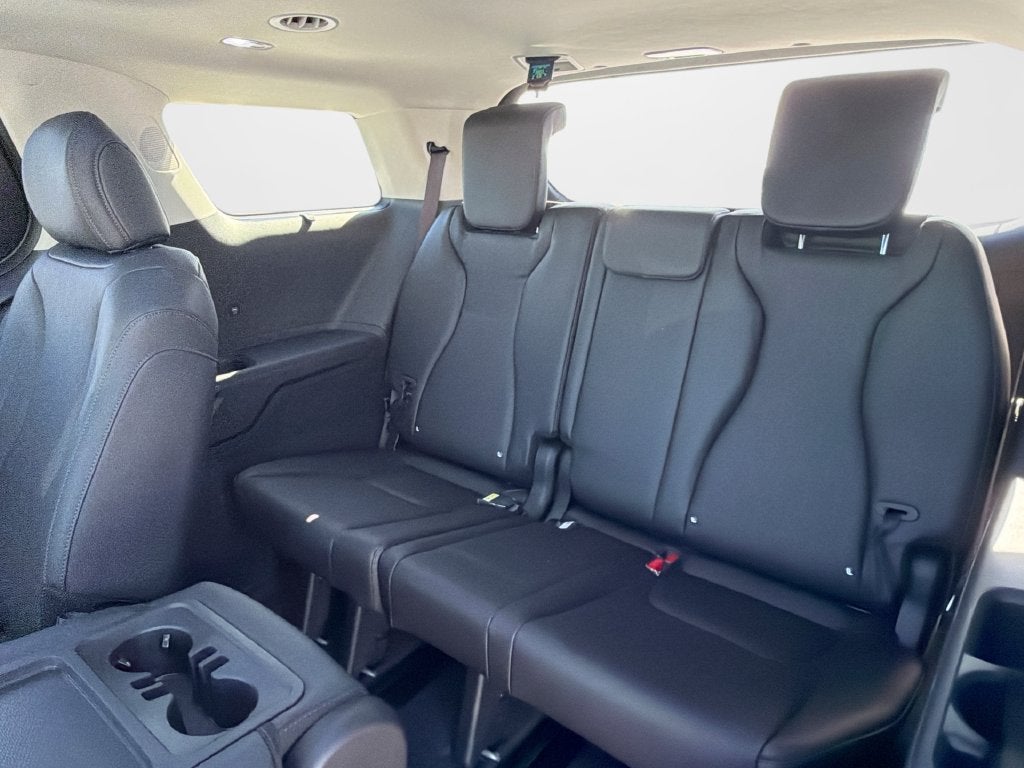 2027 Kia Carnival SX