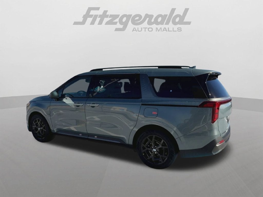 2027 Kia Carnival SX