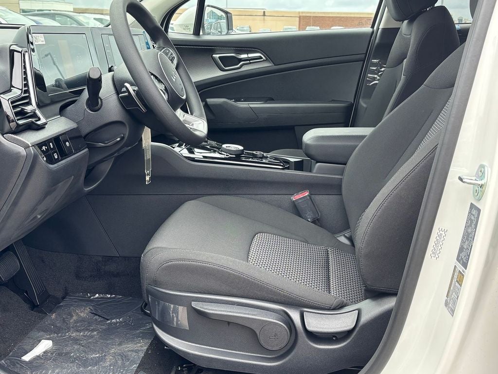 2025 Kia Sportage Hybrid LX