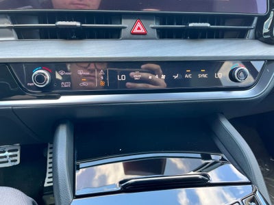 2025 Kia Sportage Plug-In Hybrid X-Line Prestige