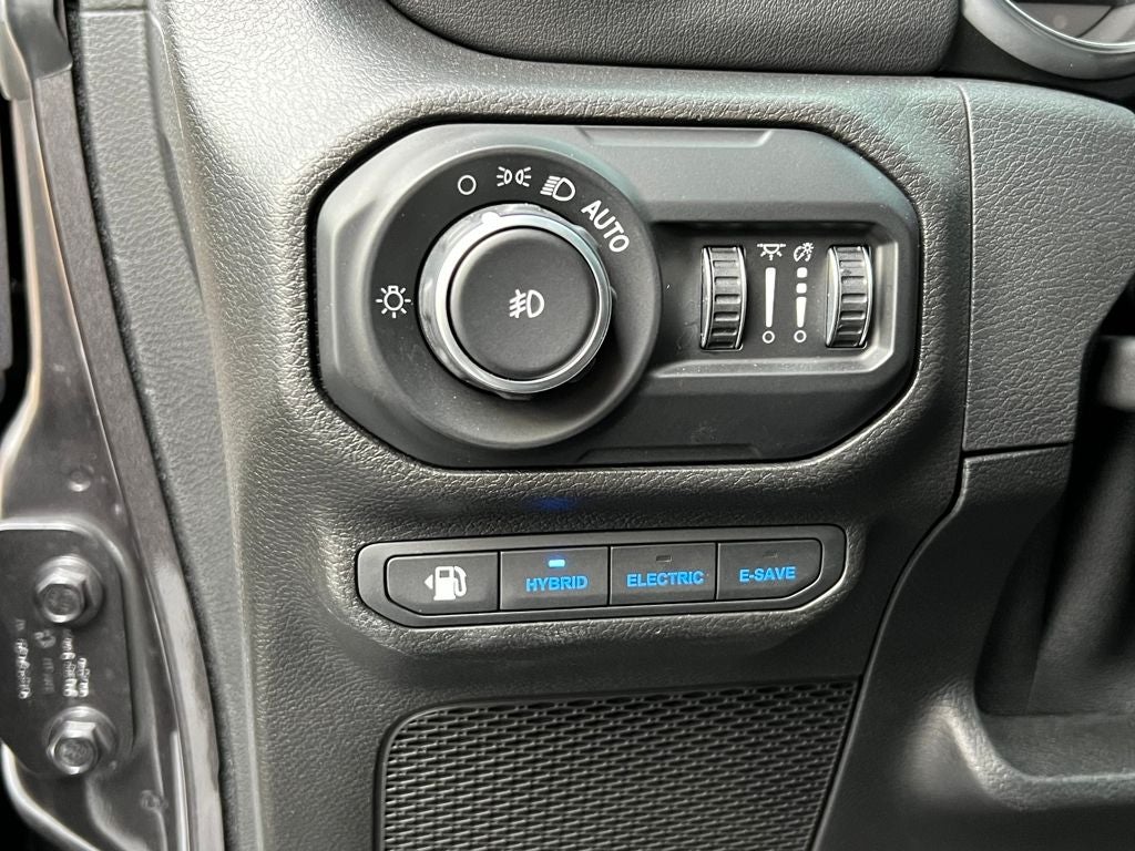 2021 Jeep Wrangler Base