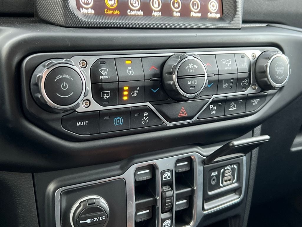 2021 Jeep Wrangler Base