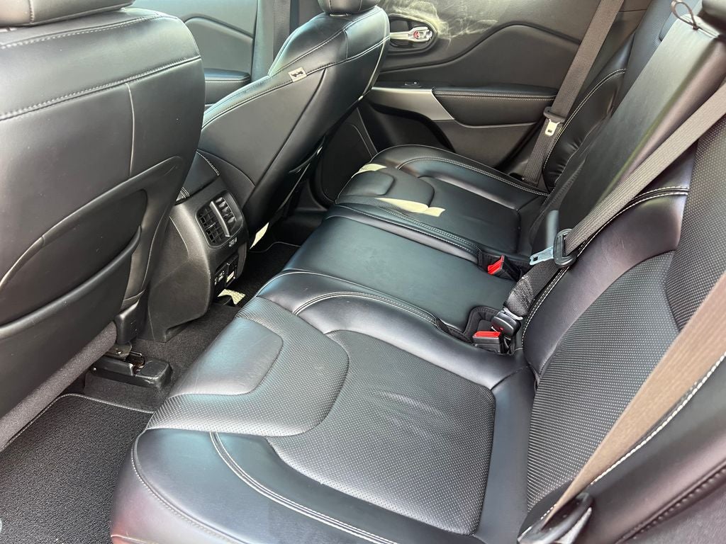 2021 Jeep Cherokee Latitude Lux