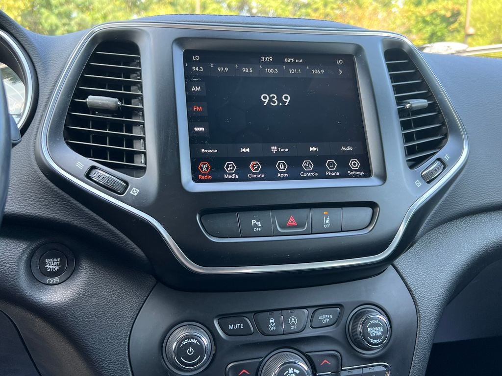 2021 Jeep Cherokee Latitude Lux