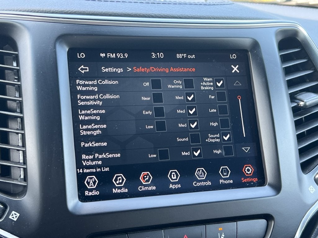 2021 Jeep Cherokee Latitude Lux