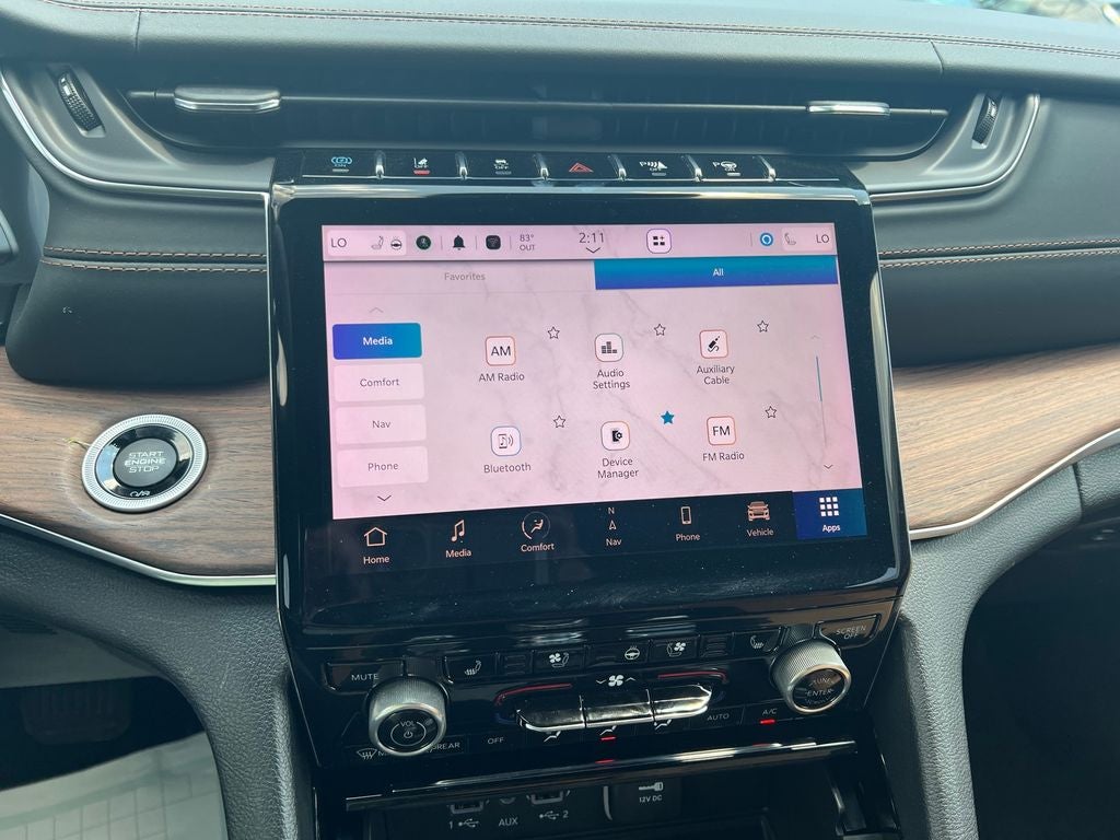 2022 Jeep Grand Cherokee Base