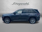 2022 Jeep Grand Cherokee Base