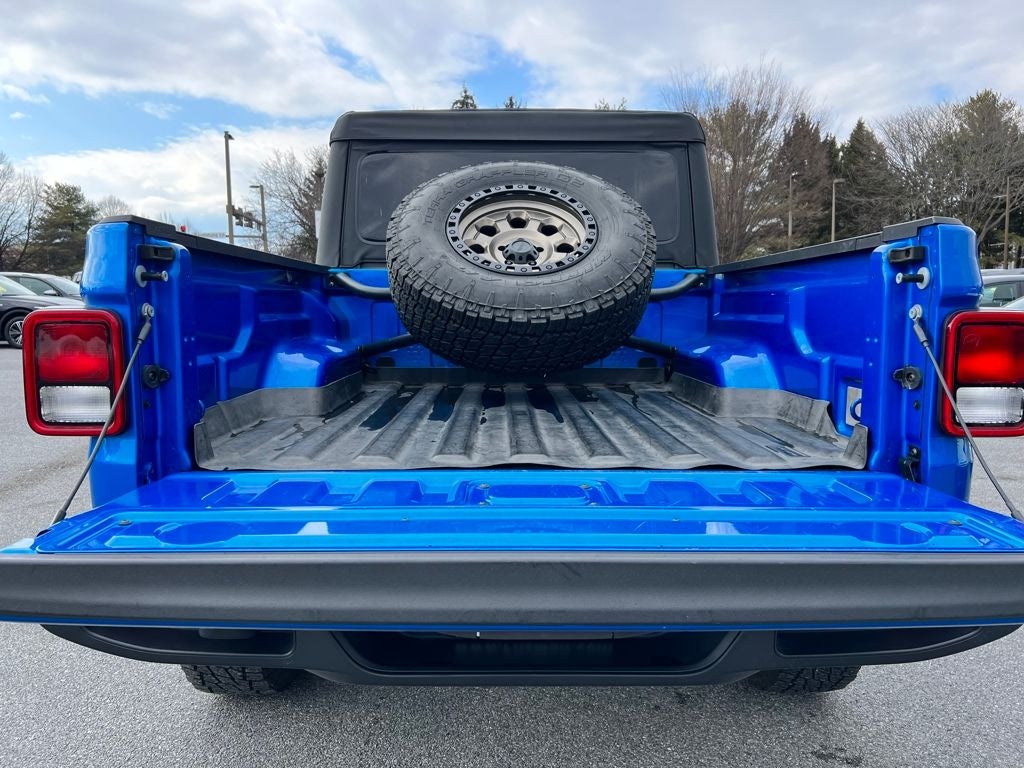 2021 Jeep Gladiator Willys