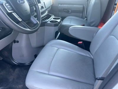 2024 Ford E-350SD Base Cutaway
