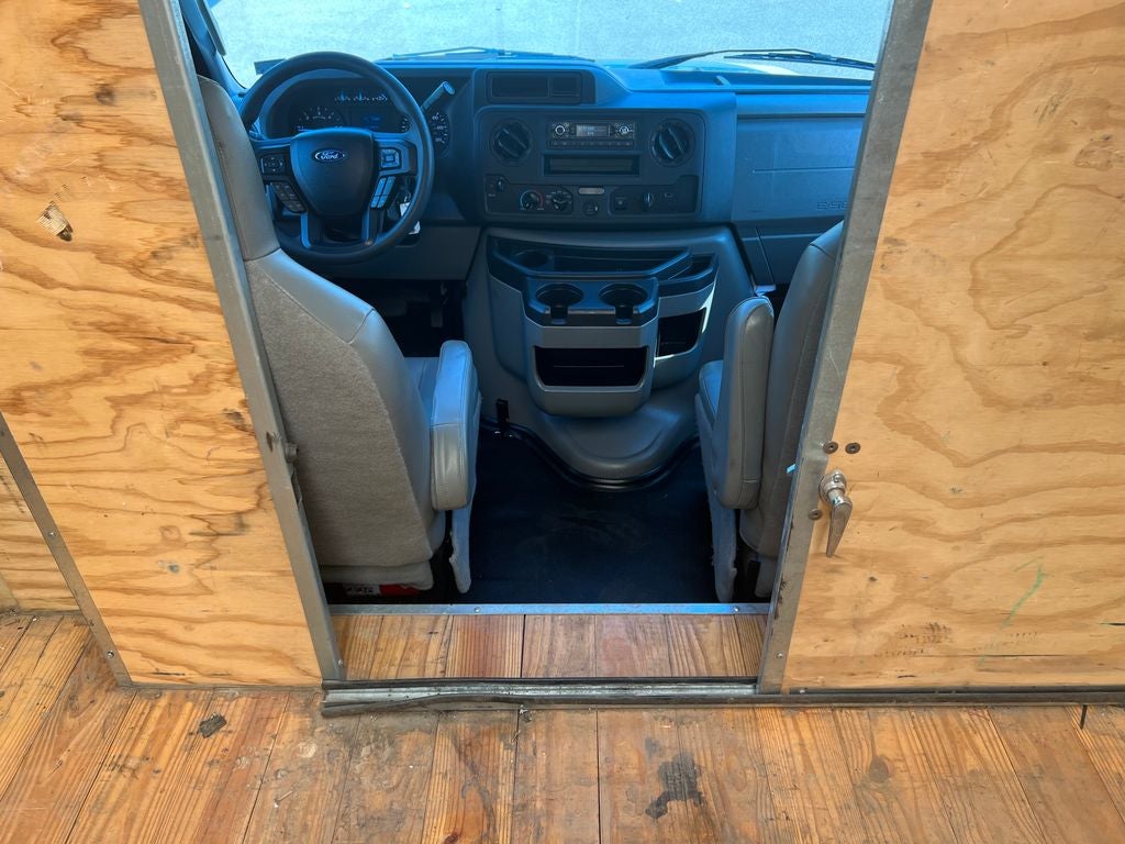 2024 Ford E-350SD Base Cutaway