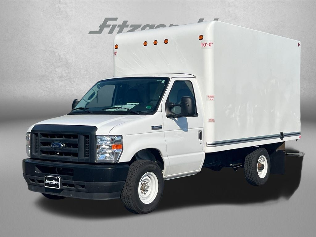 2024 Ford E-350SD Base Cutaway