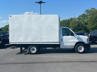 2024 Ford E-350SD Base Cutaway