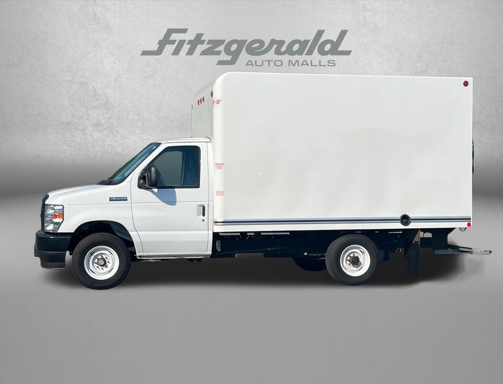 2024 Ford E-350SD Base Cutaway