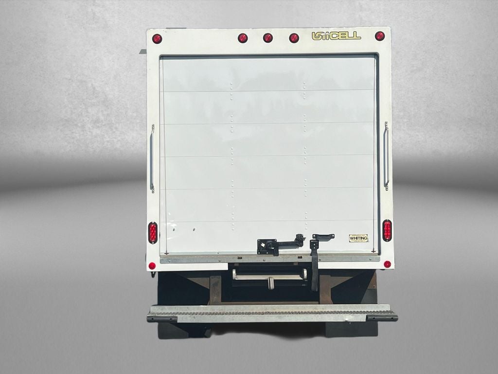 2024 Ford E-350SD Base Cutaway