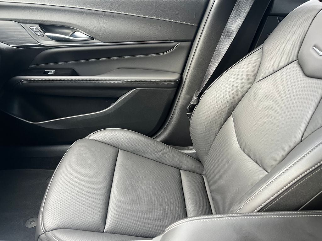 2026 Cadillac CT4 Premium Luxury