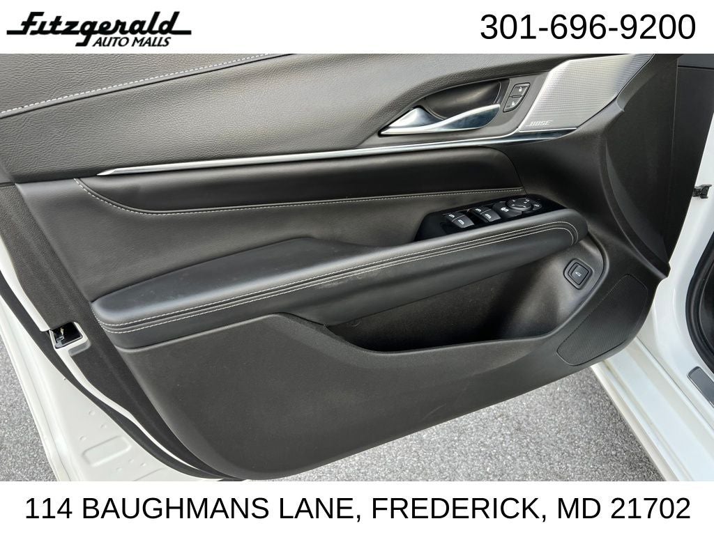 2023 Cadillac CT4 Luxury