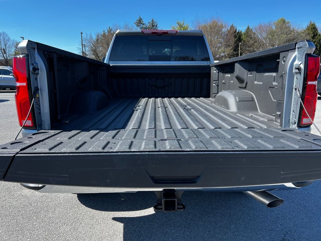 2025 Chevrolet Silverado 3500HD LTZ