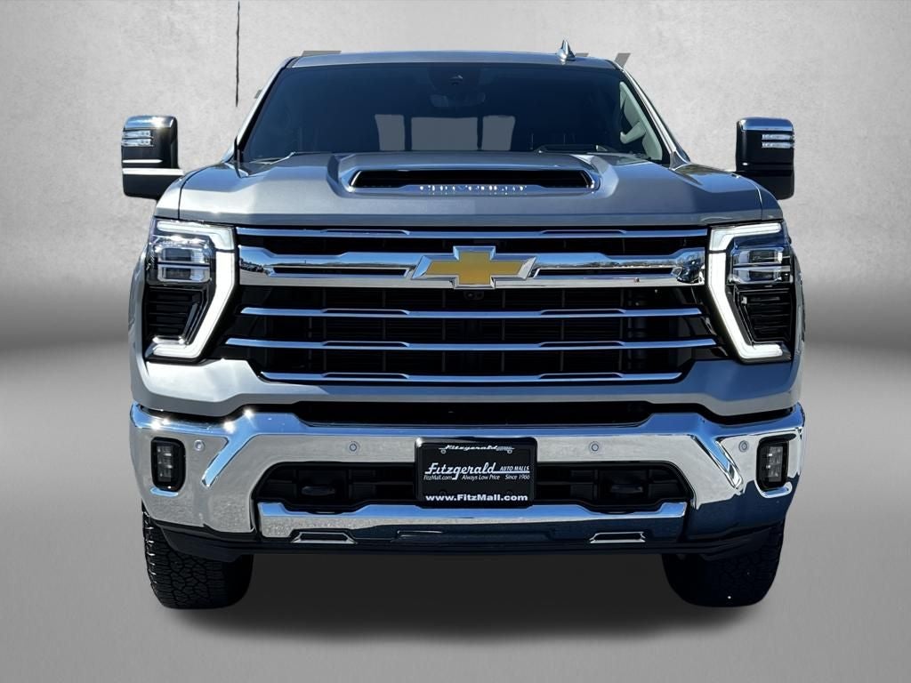 2025 Chevrolet Silverado 3500HD LTZ