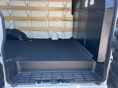 2024 Chevrolet Express 2500 Work Van Cargo