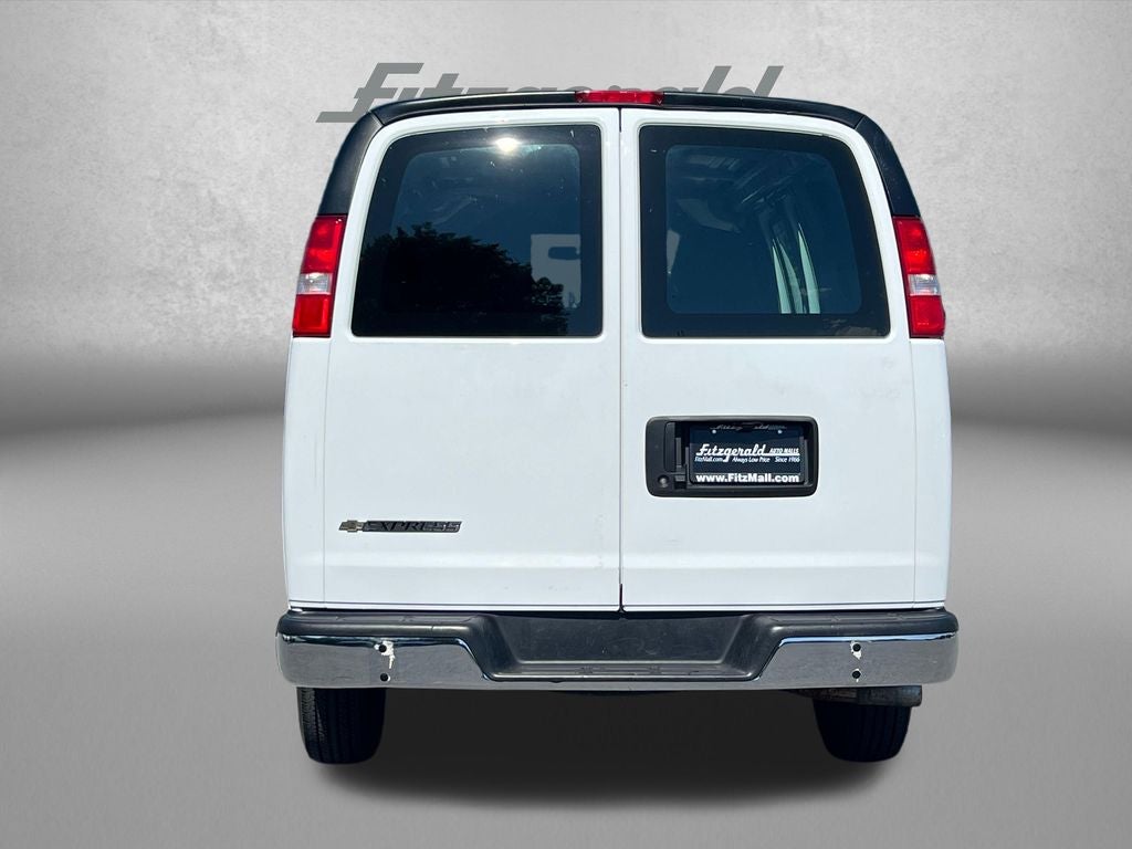 2024 Chevrolet Express 2500 Work Van Cargo