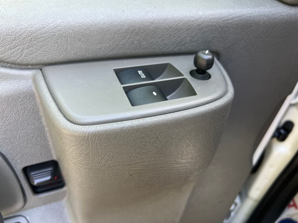 2023 Chevrolet Express 2500 Work Van Cargo