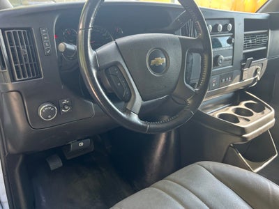 2023 Chevrolet Express 2500 Work Van Cargo