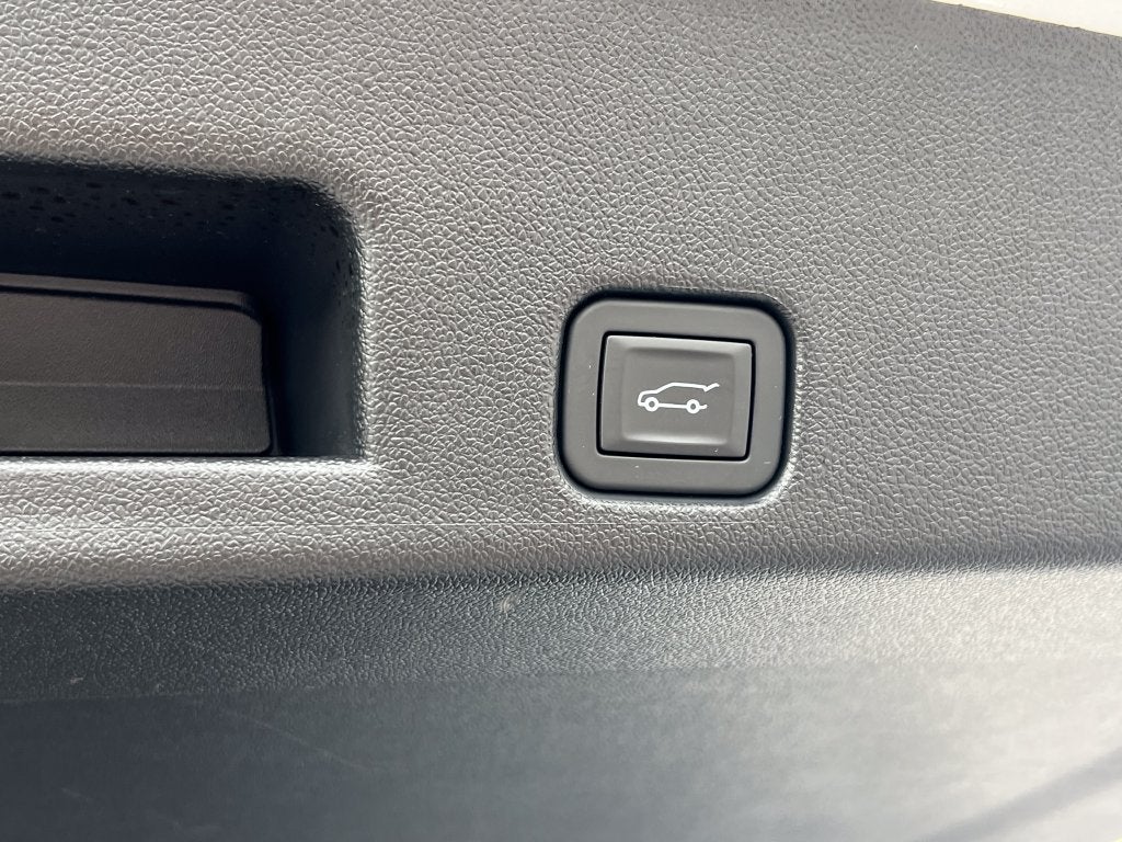 2026 Chevrolet Traverse LT 2LT