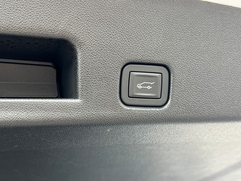 2026 Chevrolet Traverse LT 2LT