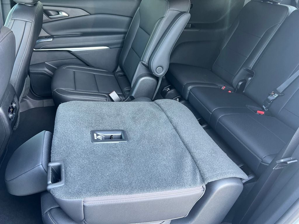 2026 Chevrolet Traverse LT 2LT
