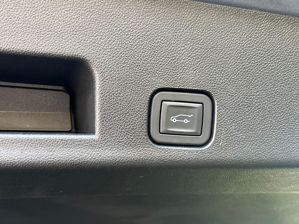 2026 Chevrolet Traverse LT 2LT