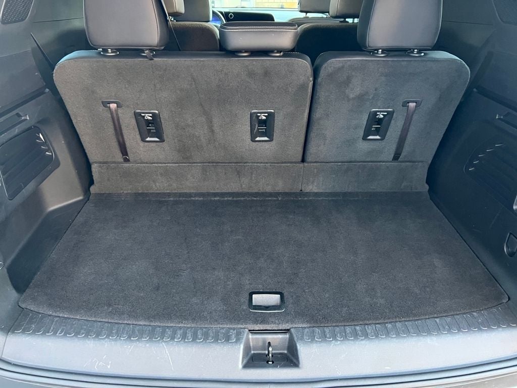 2025 Chevrolet Traverse LT 2LT