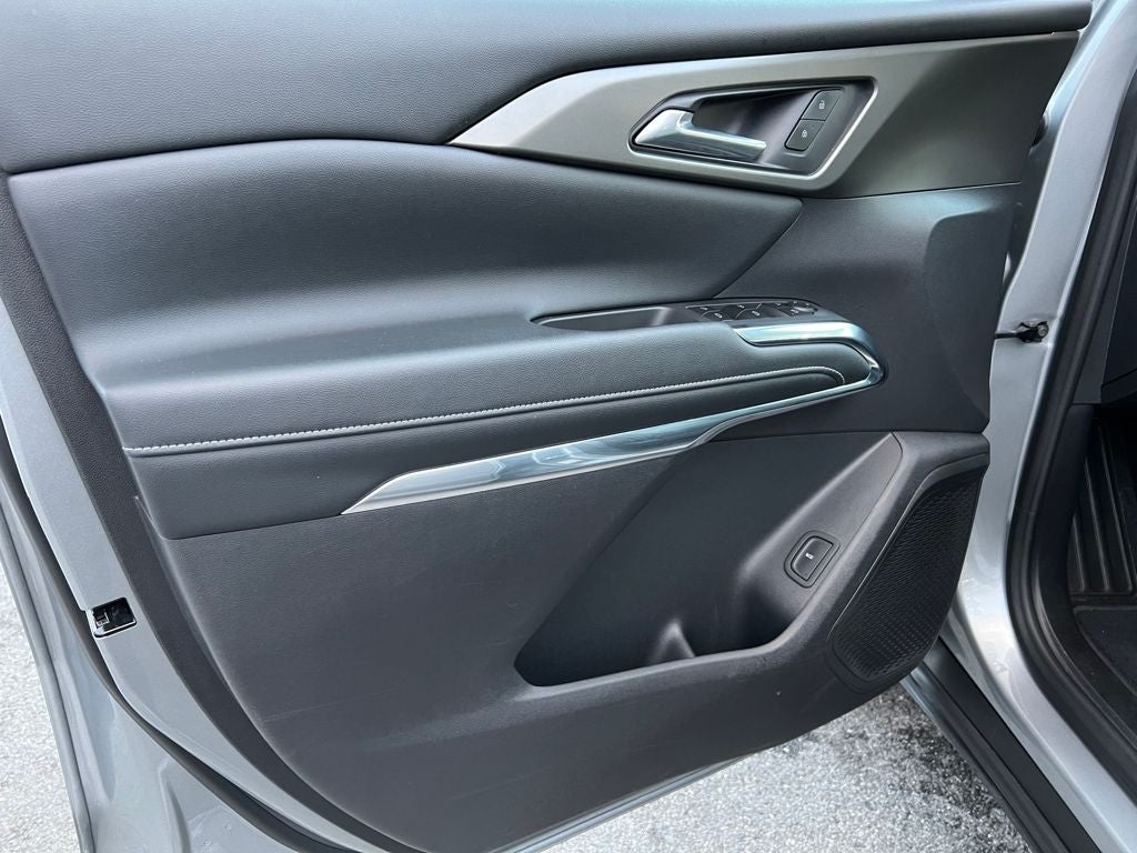 2025 Chevrolet Traverse LT 2LT